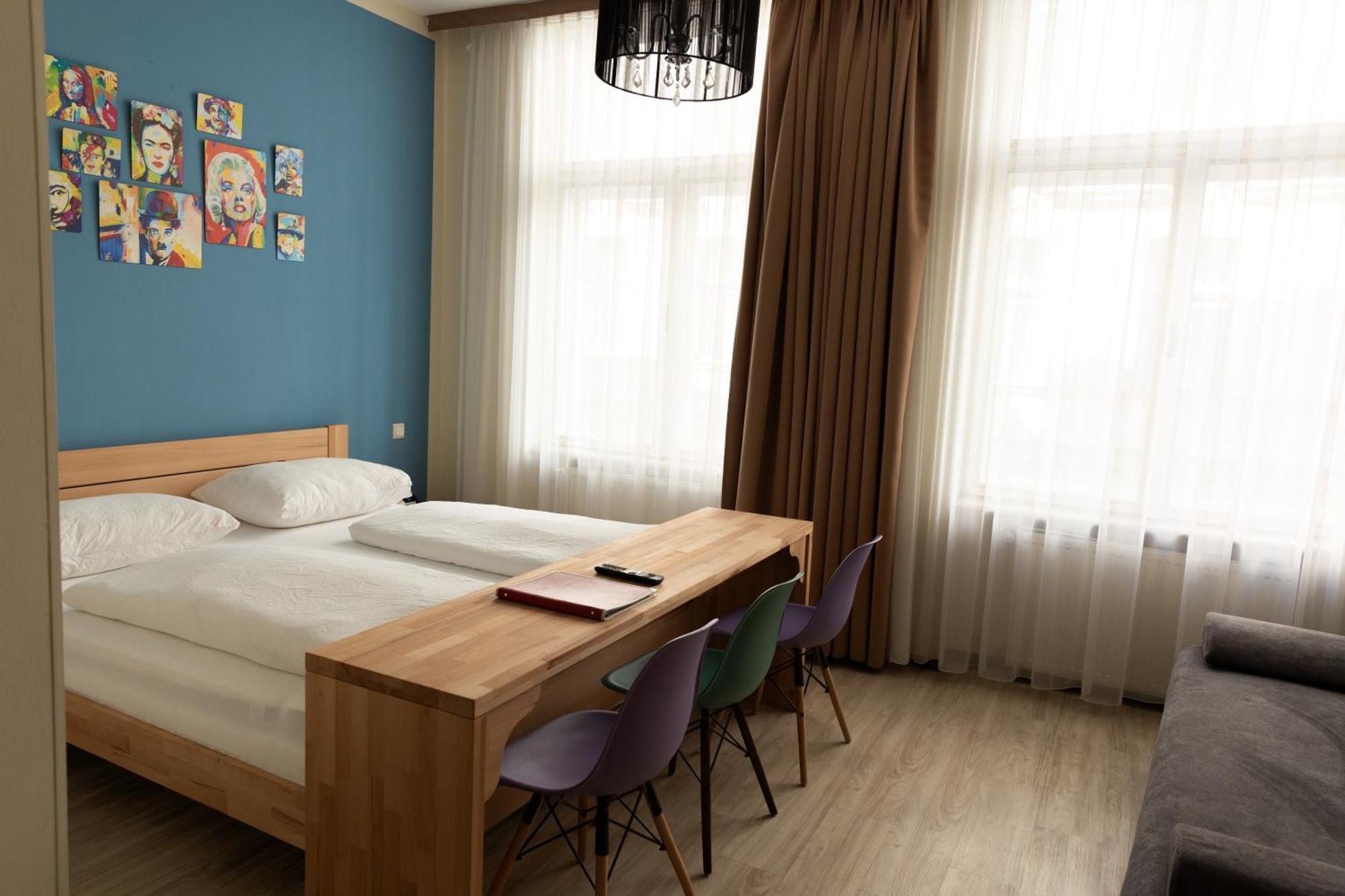 Pension A Und A Viena Exterior foto