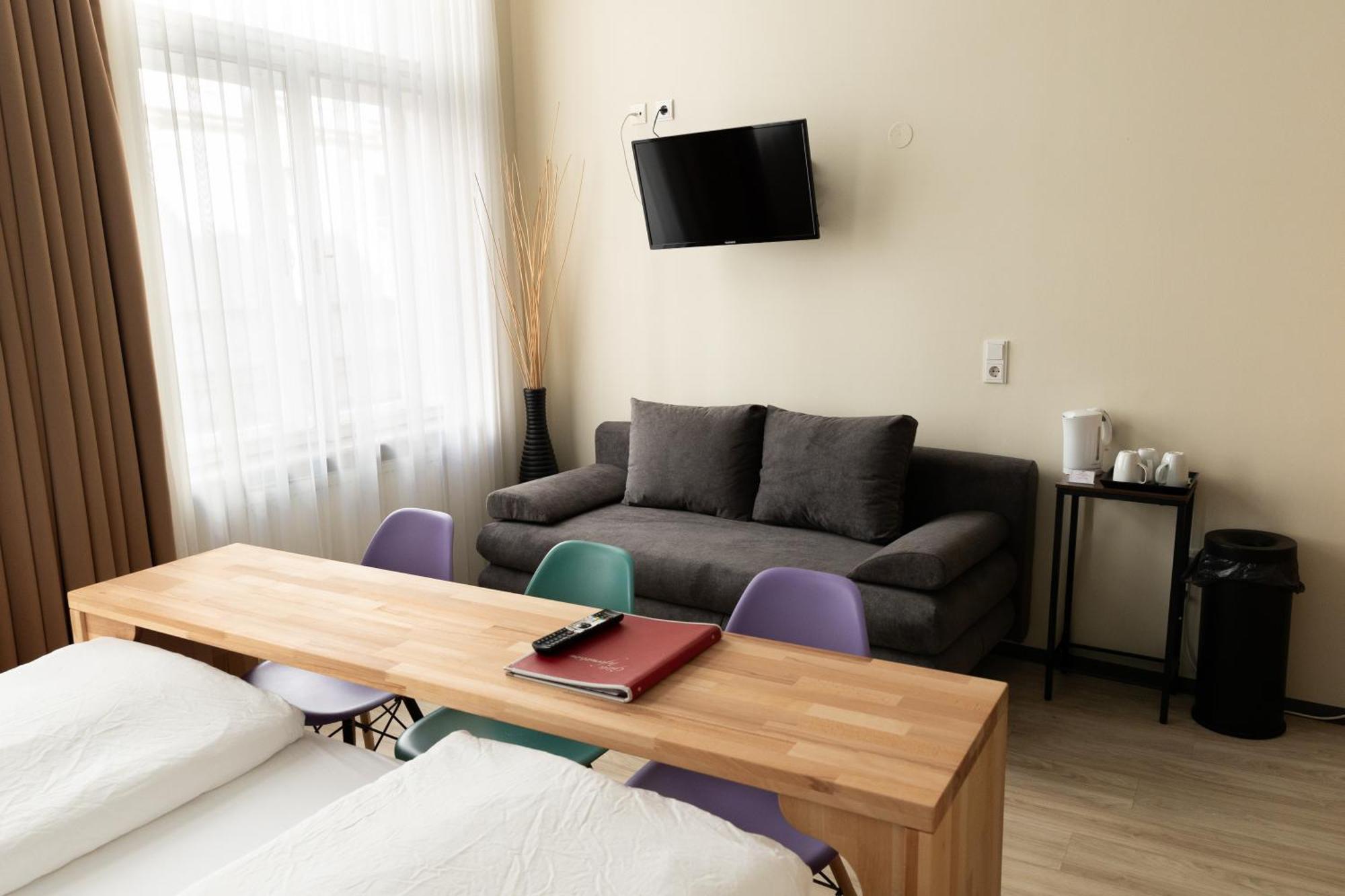 Pension A Und A Viena Exterior foto